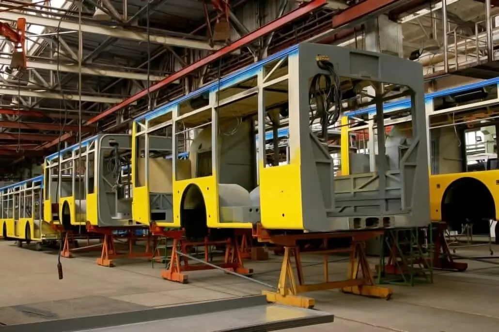 Keo & sealant cho xe buýt trong ngành lắp ráp & sản xuất
